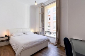 Chambre moderne proche Monaco G